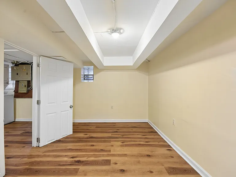 3927 W Flournoy St #1 — Photo 4