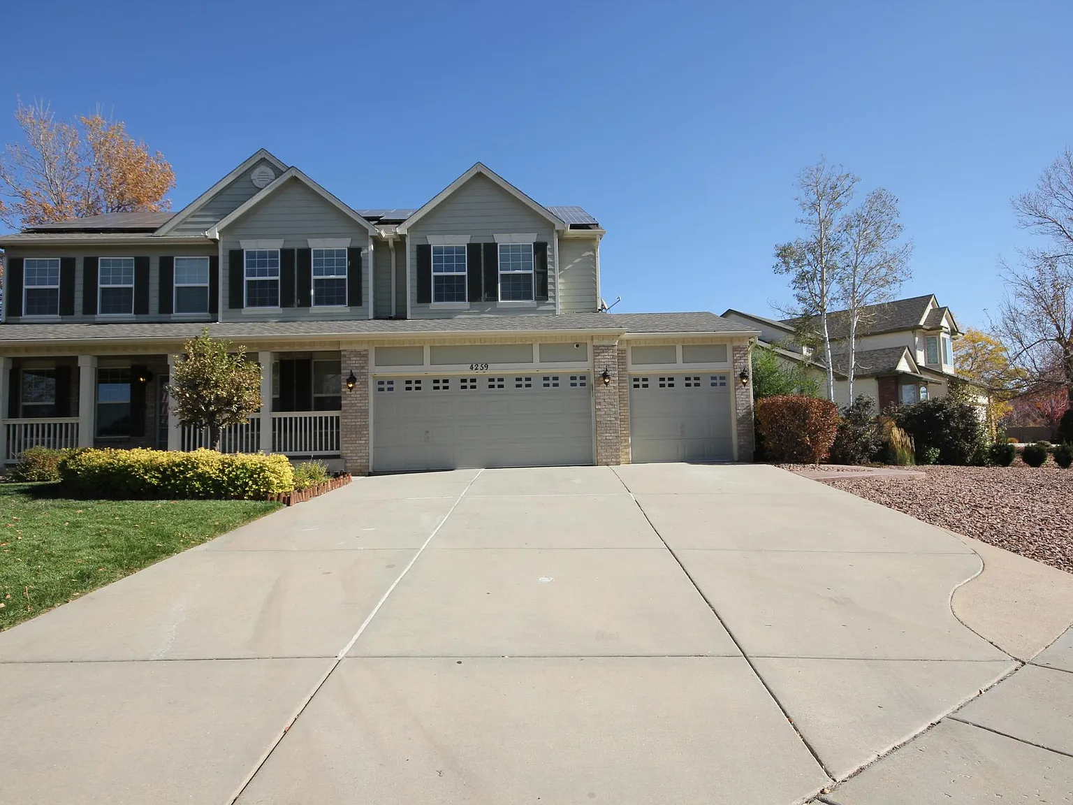6 bed, 3.5 bath, 4282 sqft, $3,500 — Photo 1