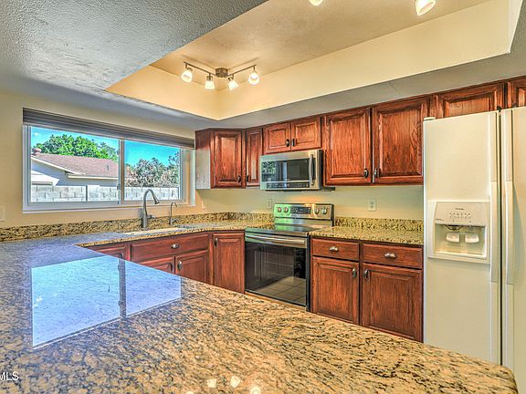 3rd image of 3136 W TIERRA BUENA Lane