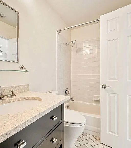 5511 Courtyard Dr — Photo 18