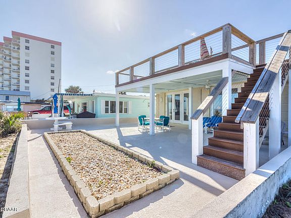 4th image of 21 Neptune Park Dr