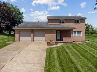 318 E Edgewood Ave, Trafford, PA 15085