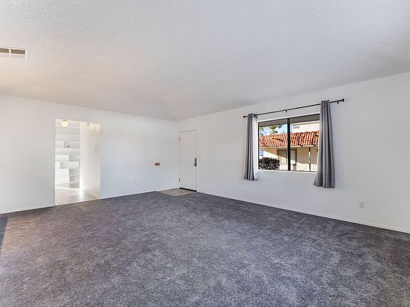 2nd image of 1024 Willow Tree Dr Unit A