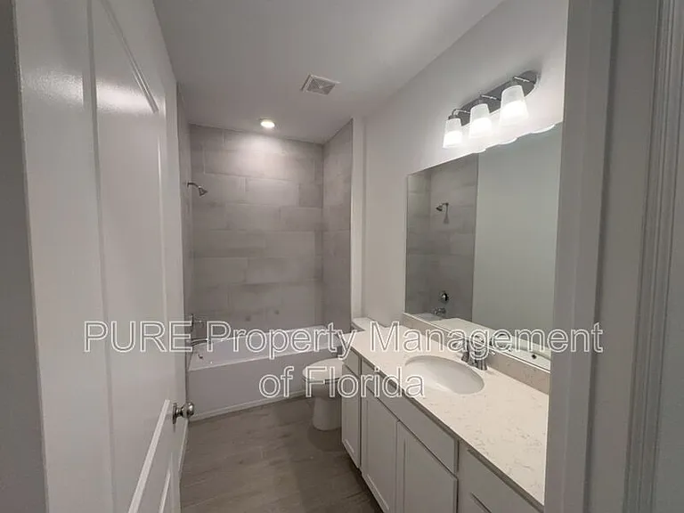 19725 SW 79th Pl — Photo 45