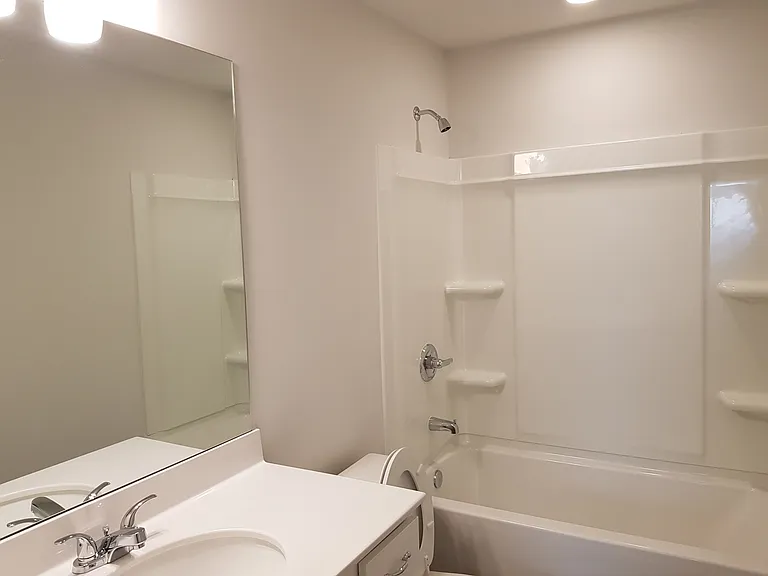 52 Wesley Way N — Photo 25