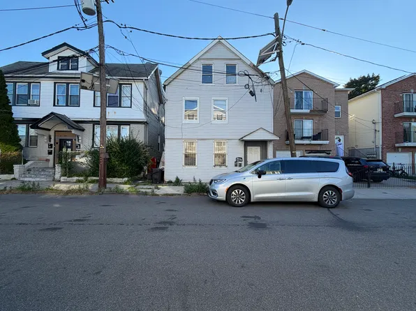12 Edmonds Pl #1, Newark, NJ 07112