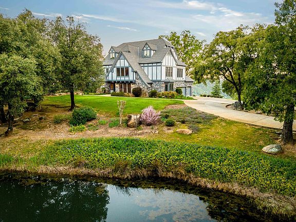 3rd image of 10526 Indian Shack Rd