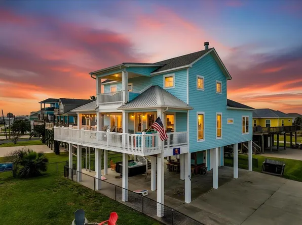 839 Eastview, Crystal Beach, TX 77650