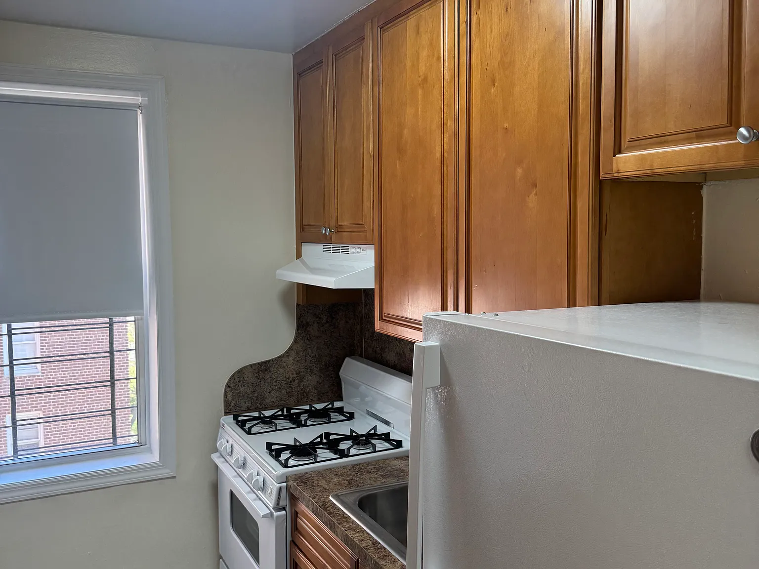 1535 Shore Pkwy — Photo 2