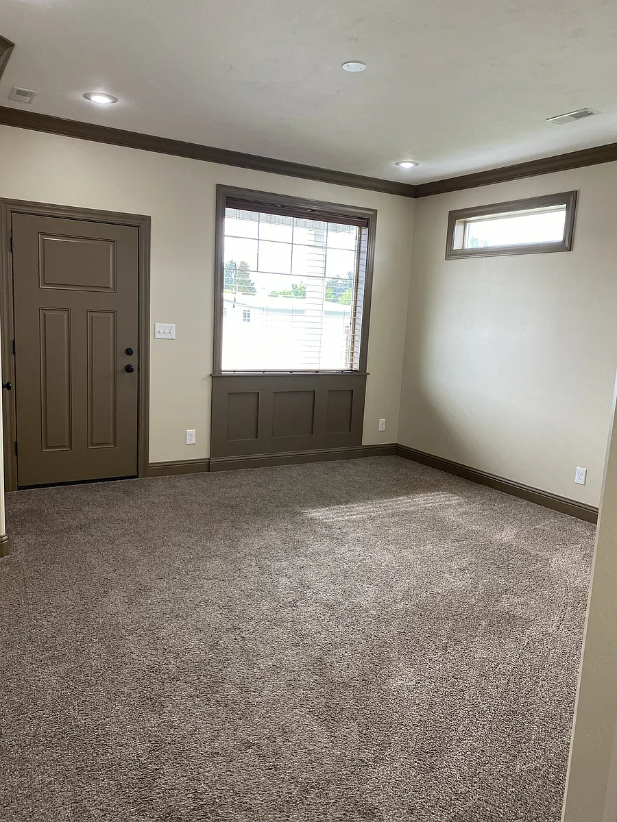 Main Floor Living Room - 4752 Chateau St