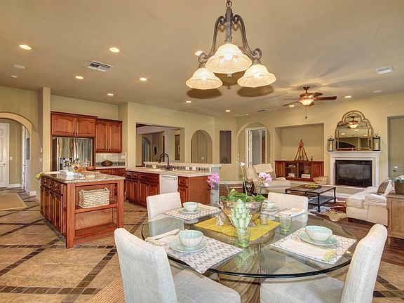 5th image of 8621 San Lucas Cir