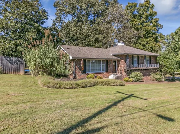 305 Lankford Rd, Paris, TN 38242