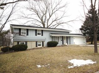 6437 Sycamore St, Greendale, WI 53129