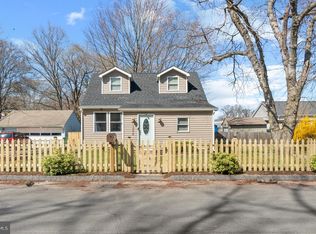 1906 Ridgeville Rd, Edgewater, MD 21037