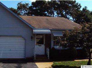 8 Portsmouth St #B, Manchester Township, NJ 08759