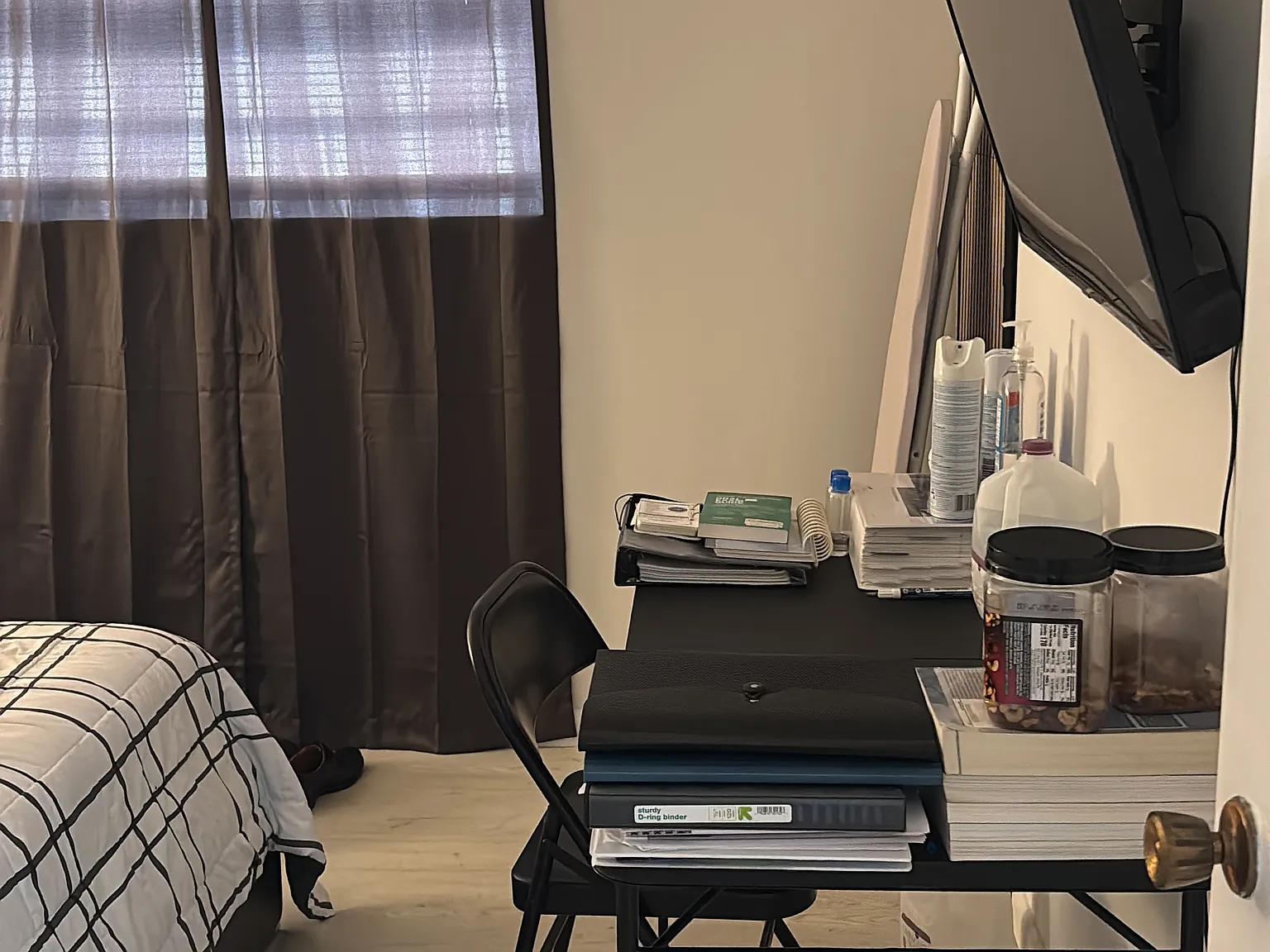 1 bed, 1000 sqft, $800 — Photo 3