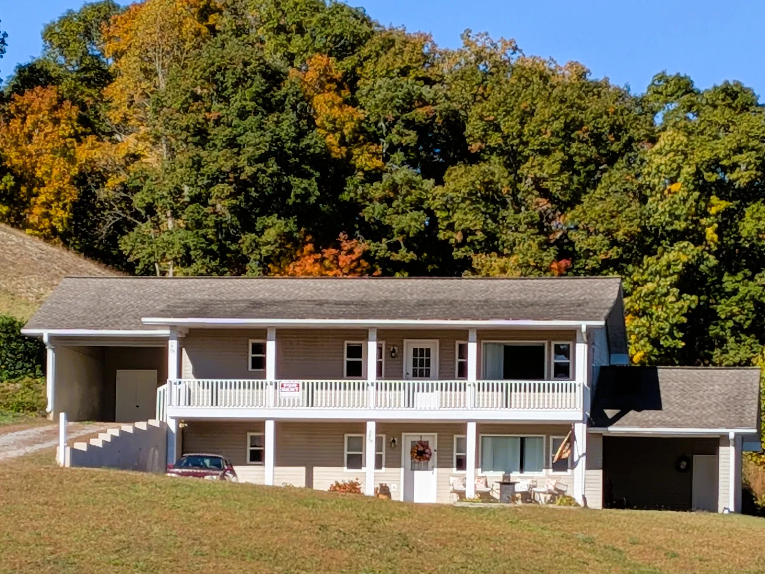 2 bed, 1200 sqft, $2,000 — Photo 2
