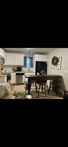 1205 S Husband Pl Photo 1