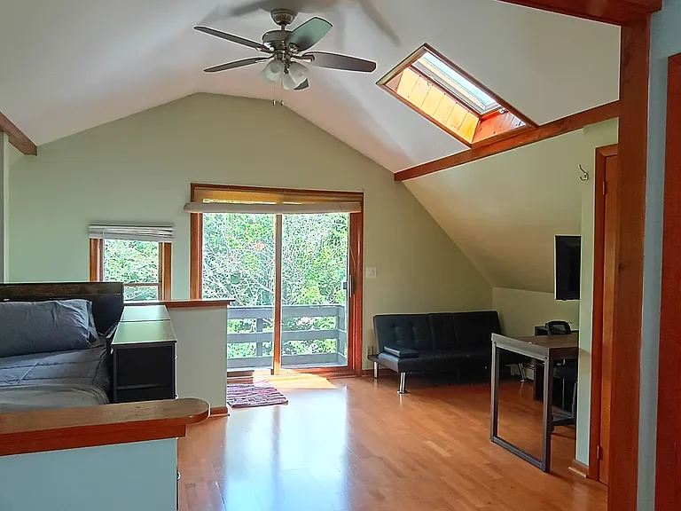 10 Chesterfield Rd #B — Photo 12
