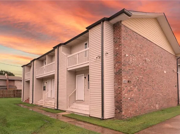 717 Woodland Dr, La Place, LA 70068