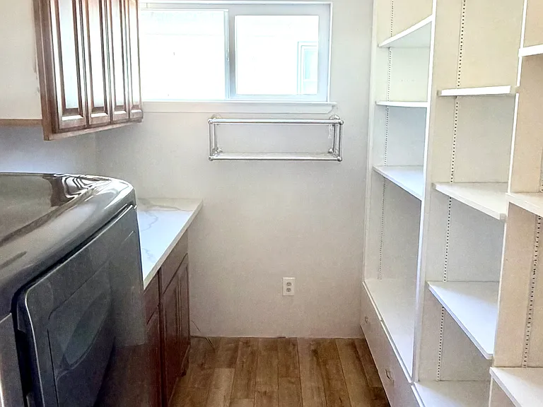 3590 Buena Vista Dr — Photo 33