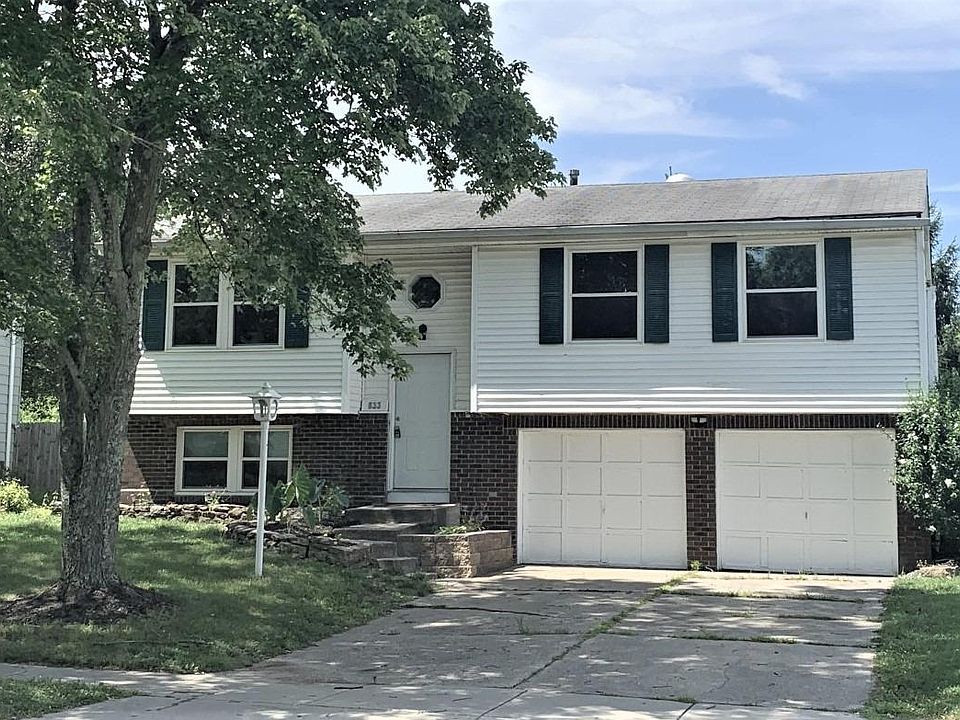 1st image of 833 Laverty Ln