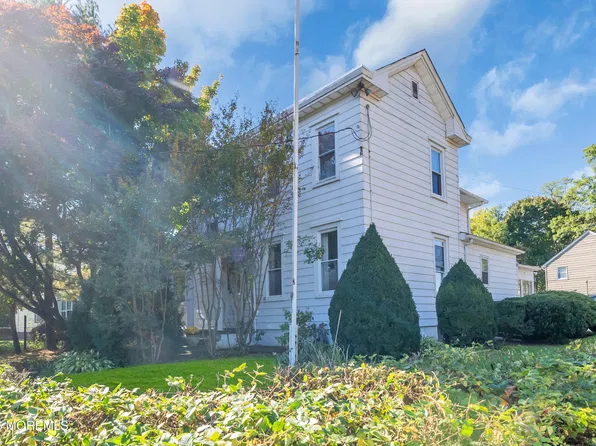 61 Broadway Road, Freehold, NJ 07728