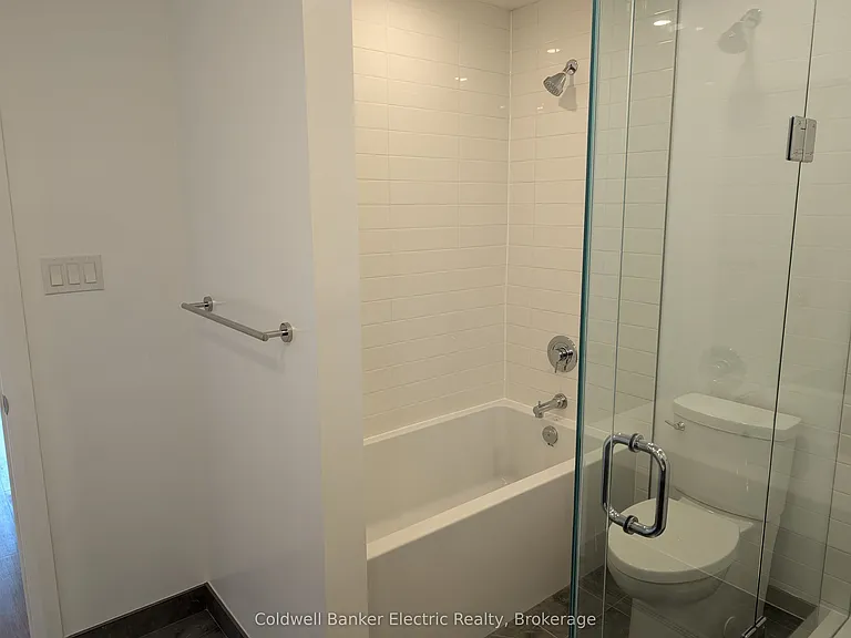 195 Hunter St E #802 — Photo 9
