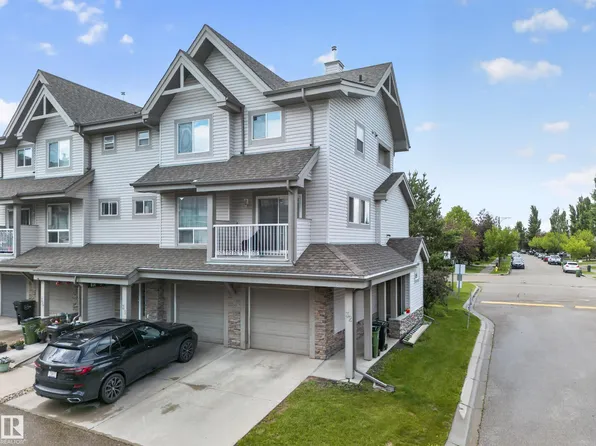 12050 17th Ave SW #32, Edmonton, AB T6W 1X4