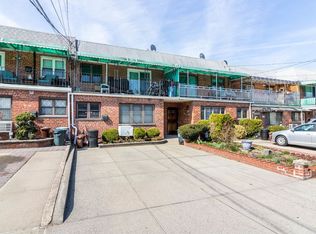 6234 69th Pl, Middle Village, NY 11379