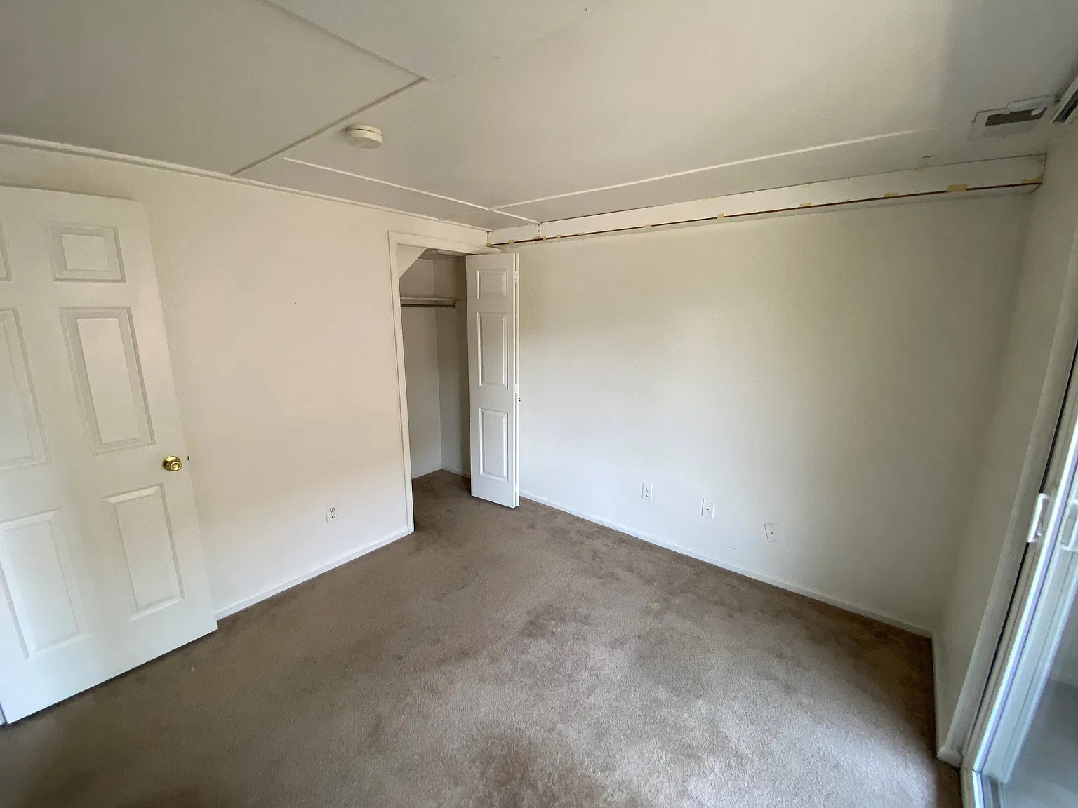 2 bed, 660 sqft, $2,995 — Photo 4
