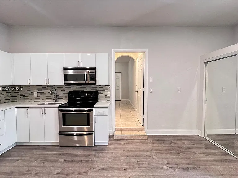 10911 SW 242nd St — Photo 6