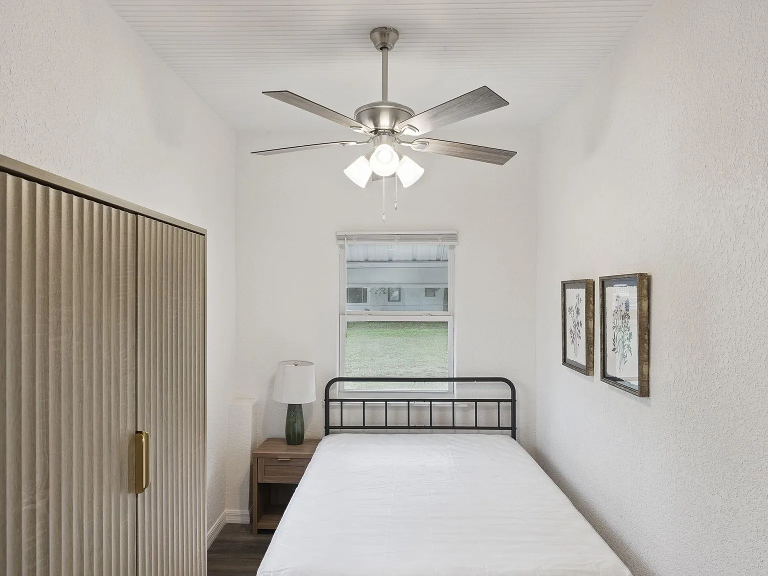 4 bed, 2.0 bath, 2540 sqft, $815 — Photo 3