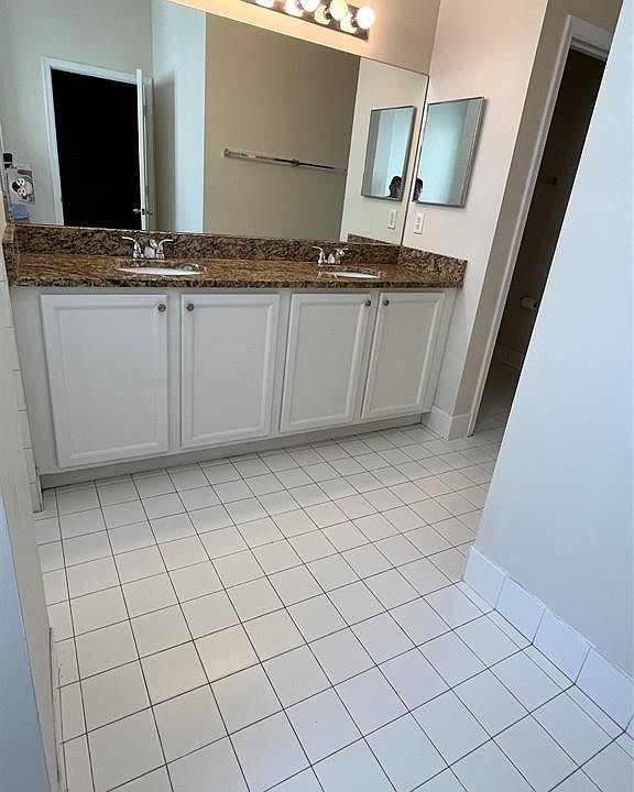 1st image of 1506 Fenton Dr #1506