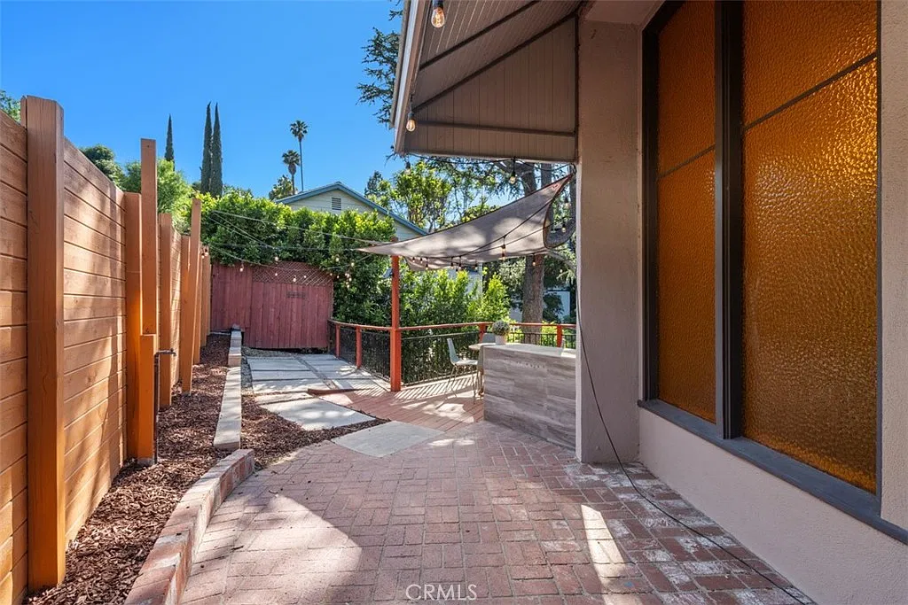 3 bed, 1968 sqft, $7,500 — Photo 3