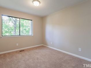 311 Finley Forest Dr, Chapel Hill, NC 27517