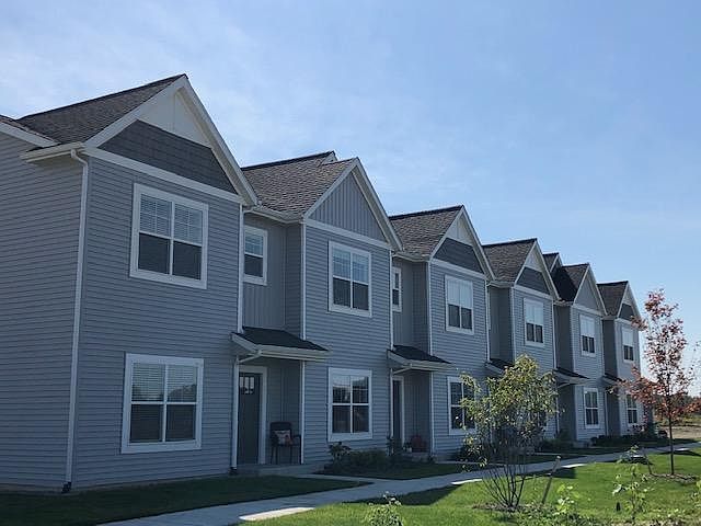 1st image of 4661 Rockport Dr