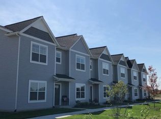 4661 Rockport Dr, Hudsonville, MI 49426