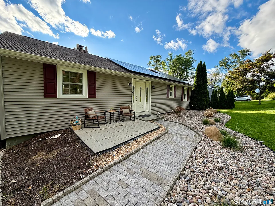 30 Twilight Ln