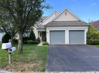 24 Ivy Hill Rd, Lakewood, NJ 08701