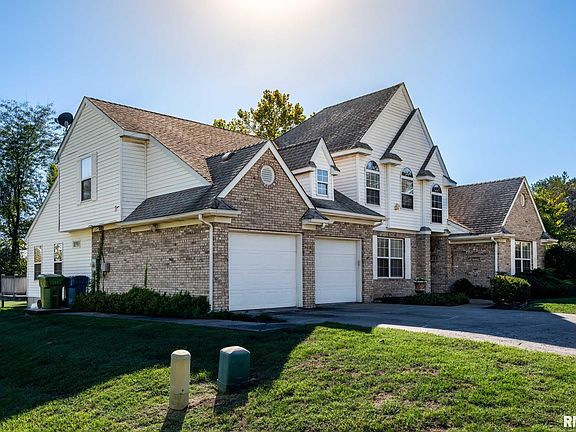 3rd image of 1713 Castleberry Dr