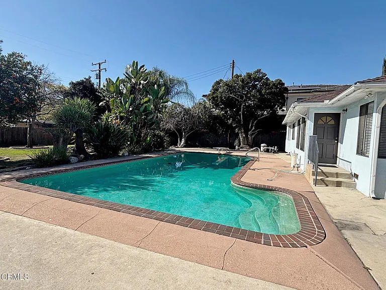 210 W Woodruff Ave — Photo 31