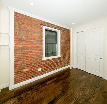 4th image of 11 Charles St #3