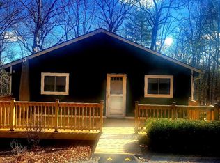 151 Bent Oak Rd, Hedgesville, WV 25427