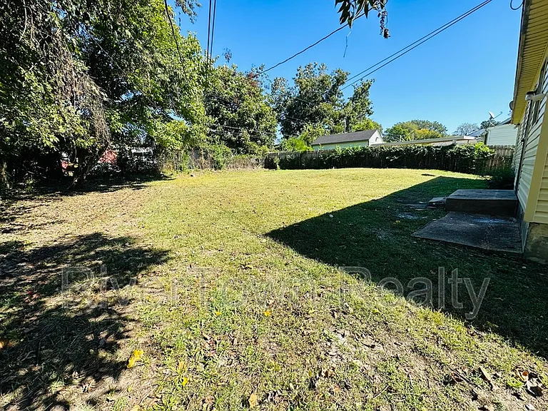 2176 Vollintine Ave — Photo 15
