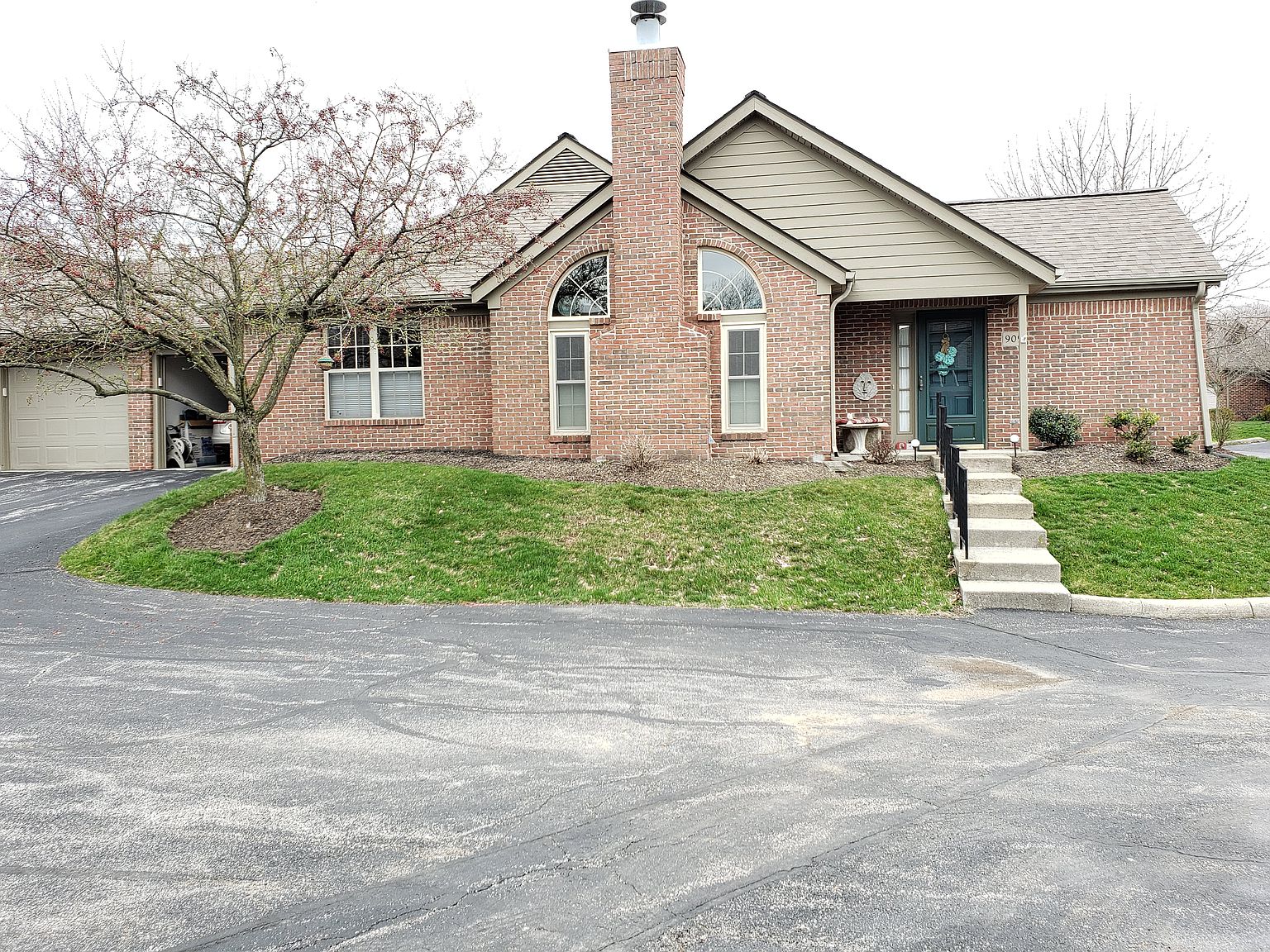 909 Village Brook Way, Columbus, OH 43235 Zillow
