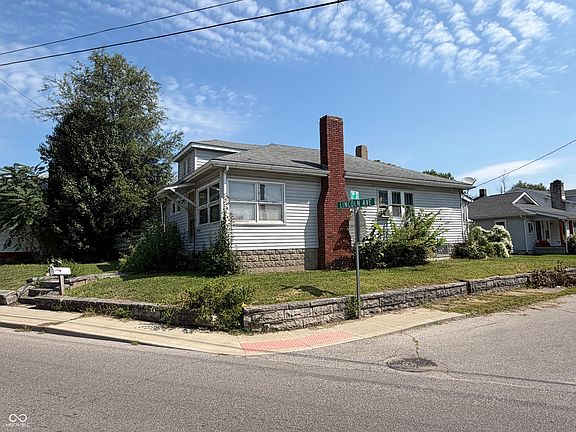 2nd image of 222 Lincoln Ave