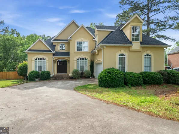 419 Darren Carson Ln, Gray, GA 31032