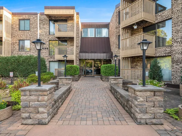 9400 Old Cedar Ave S APT 140, Bloomington, MN 55425