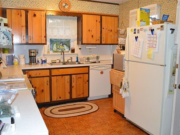 New stone tile on floor now